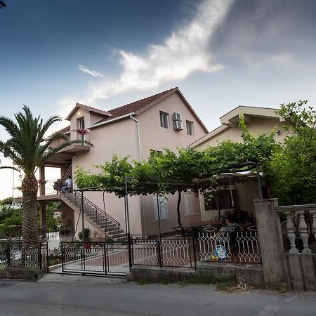 Apartments Pavicevic Tivat Quarto foto