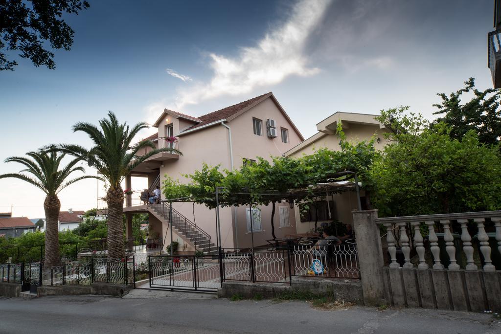 Apartments Pavicevic Tivat Quarto foto