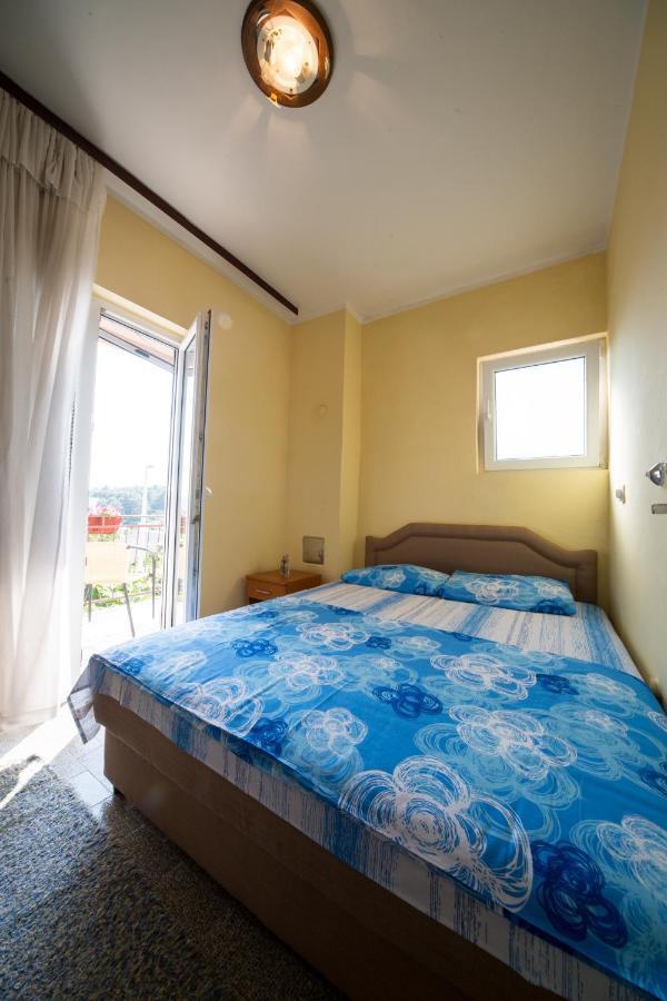Apartments Pavicevic Tivat Quarto foto