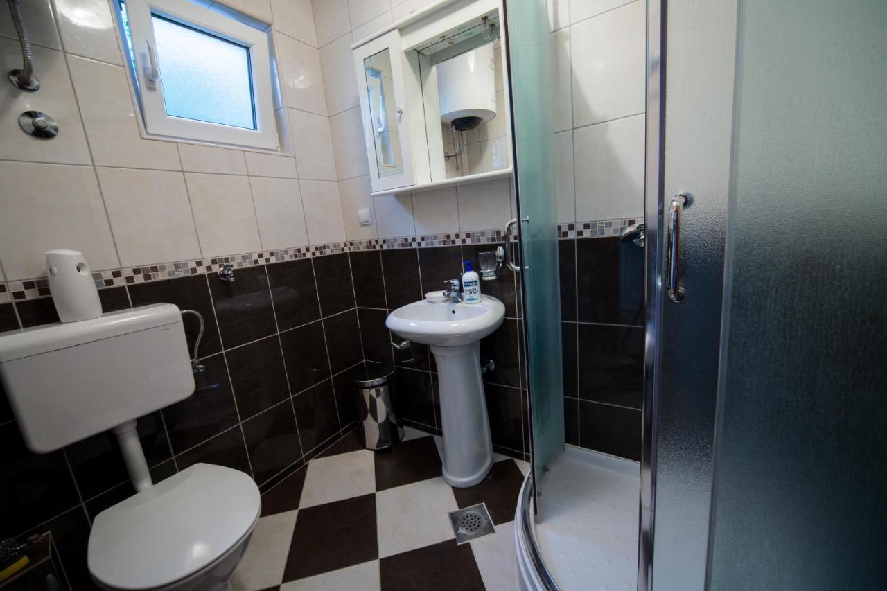 Apartments Pavicevic Tivat Quarto foto