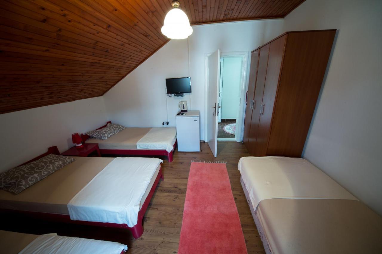 Apartments Pavicevic Tivat Quarto foto